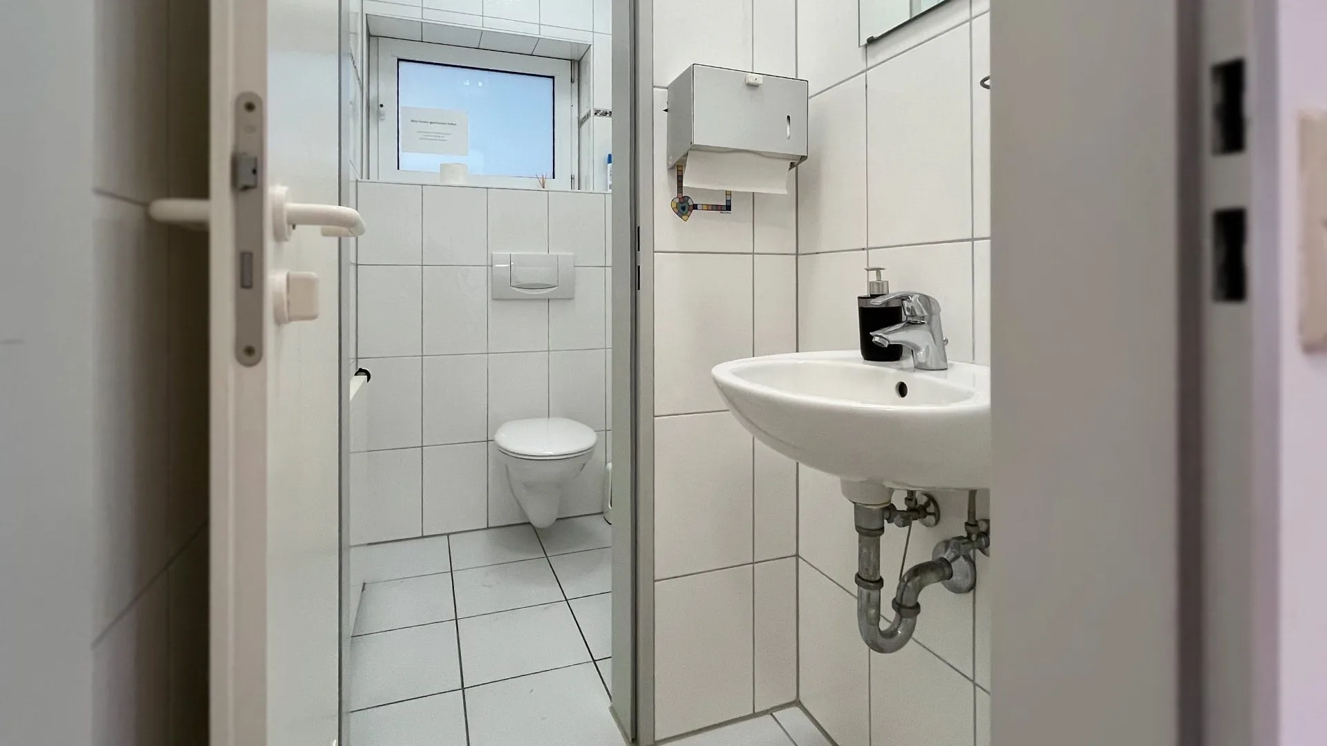 Immobilienangebot - Breisach am Rhein - Gewerbe - Renditestarke Kapitalanlage in bester Innenstadtlage - vermietete Praxis in Breisach